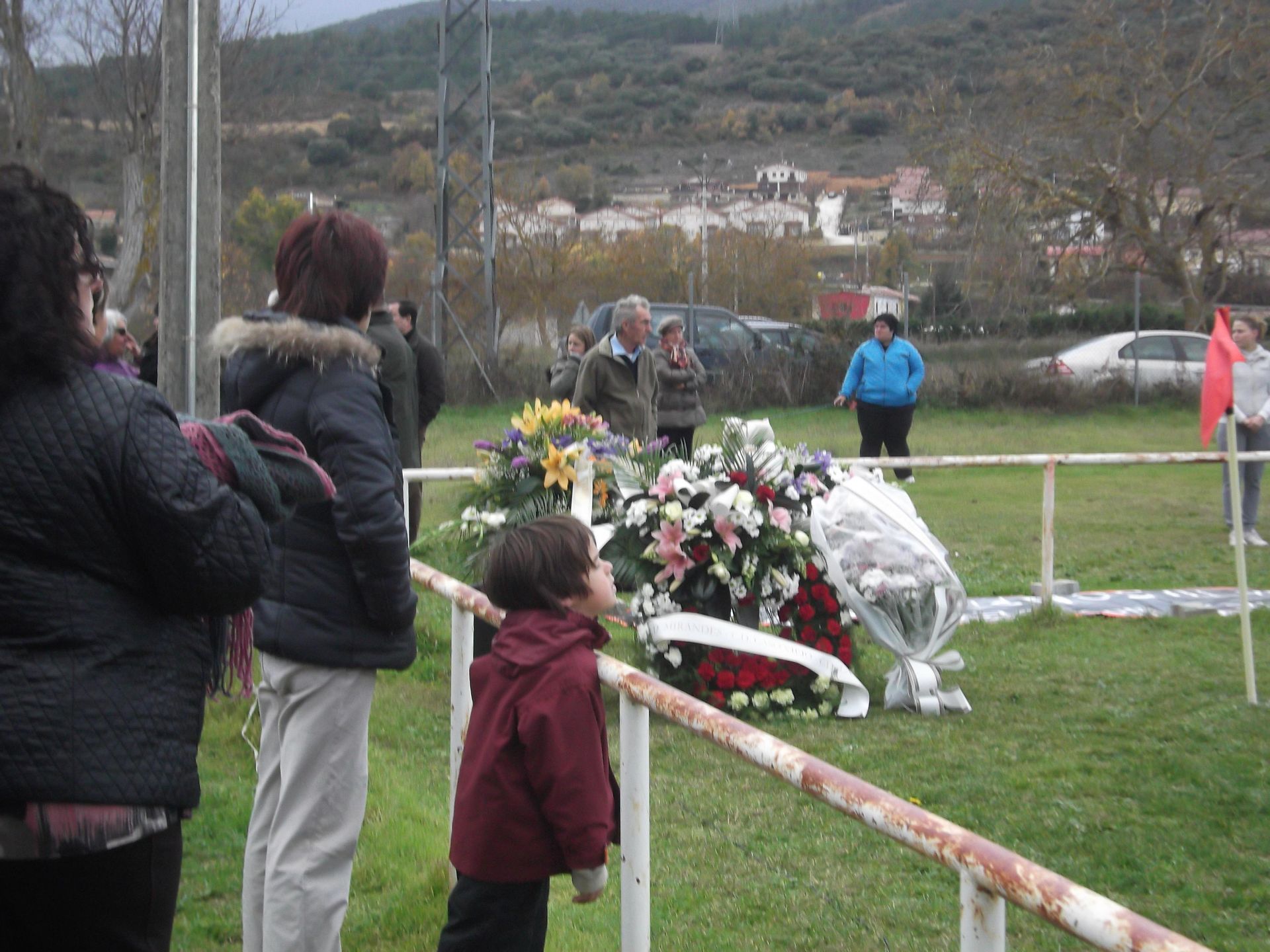 HOMENAJE EN RECUERDO A SARA